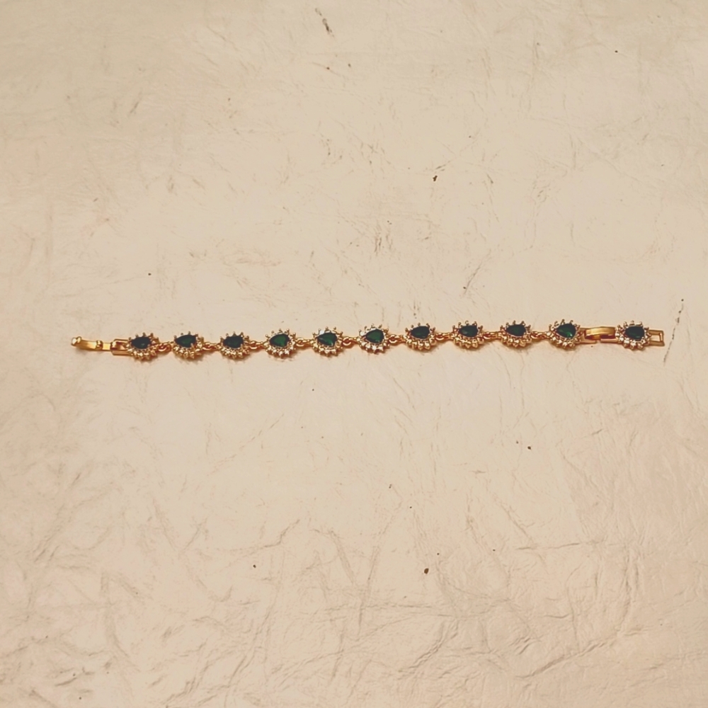 Emerald and diamond simulant bracelet